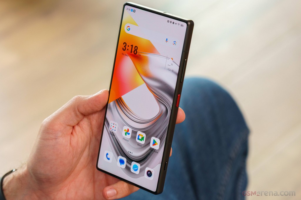 ZTE nubia Z70S Ultra hands-on photo 22