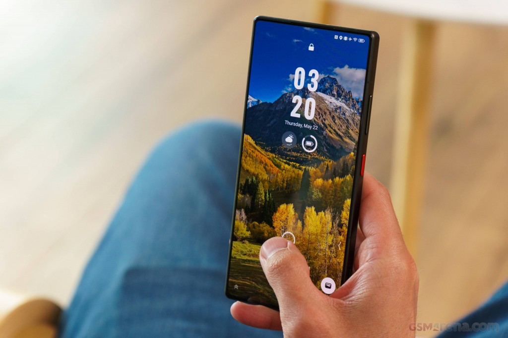 ZTE nubia Z70S Ultra hands-on photo 28