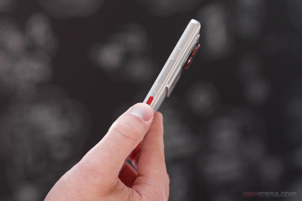 ZTE nubia Z80 Ultra hands-on photo 20